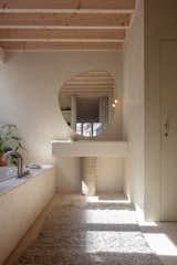 A Ravishing Live/Work Space in Brussels Is Finished With Soils Collected From Building Sites - Photo 18 of 21 - 