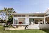 A ’70s Beach House in Australia Goes From Basic to Breathtaking